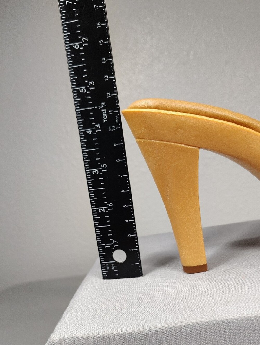 Candie's Orange Suede Studded Open-Toe High Heel Mules Size 8 - Picture 6 of 6